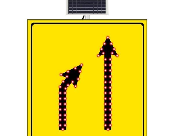 SL-06-1105 | Güneş Enerjili Daralan Yol Levhası (Soldan Sağa)